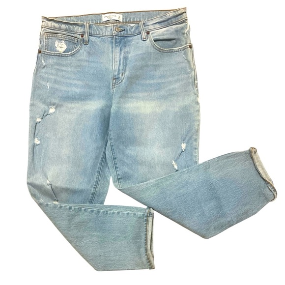 Trendy Light Blue Boyfriend mid rise 👖Jeans - Picture 1 of 5